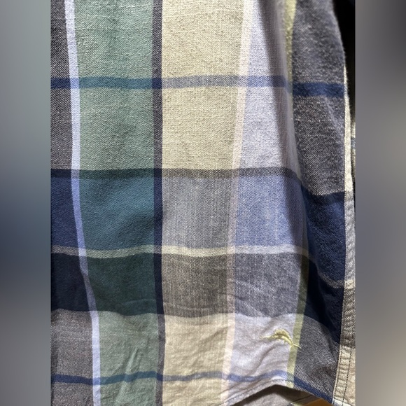 Tommy Bahama Plaid Button Down - Picture 4 of 6